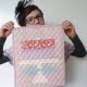 dochter met een mini taart quilt